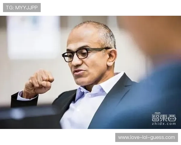 从辉煌到低谷 足球巨星如何走出困境重返巅峰