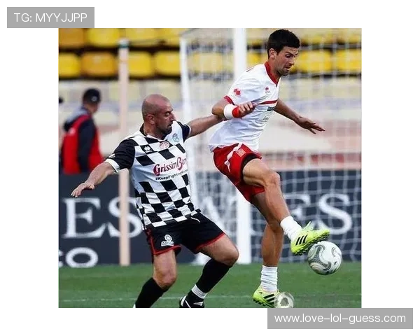 足球球星如何评价篮球巨星他们眼中的跨界运动员与竞技精神